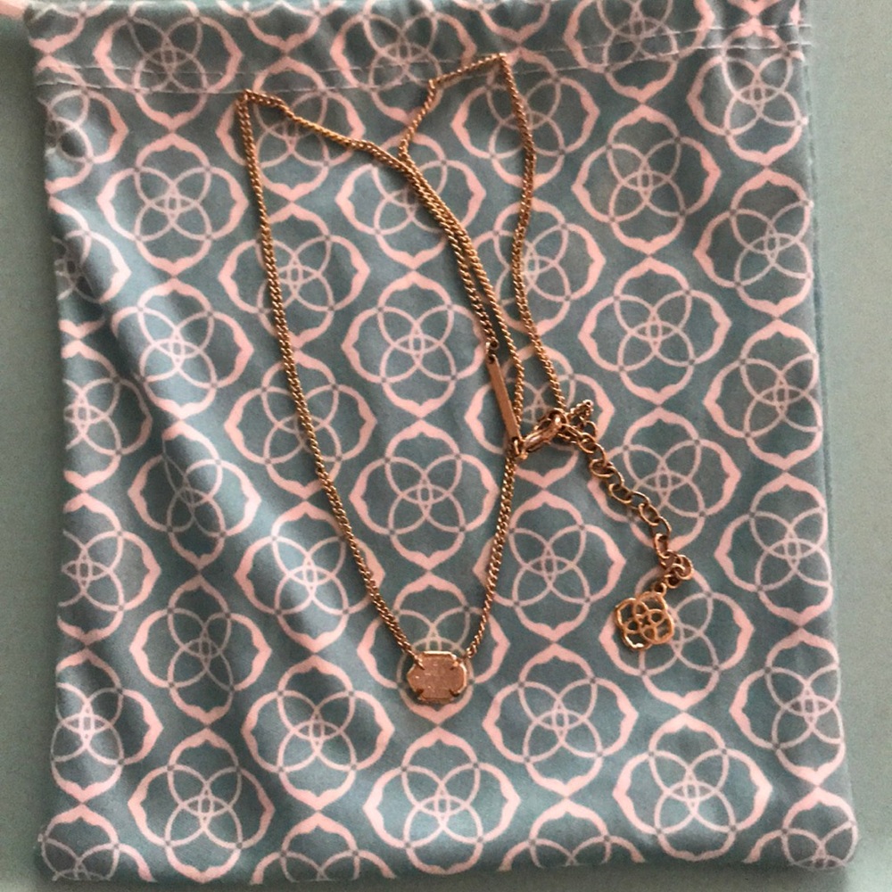 Kendra Scott Necklace